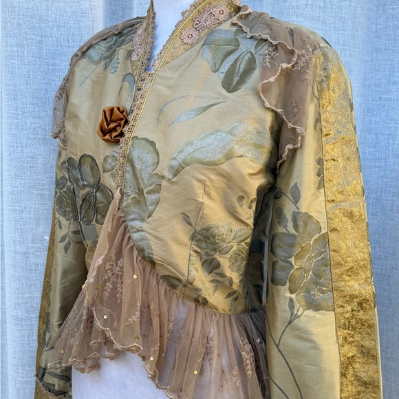Sandy Starkman floral lace tan long sleeve silk romantic style jacket - Picture 4 of 9